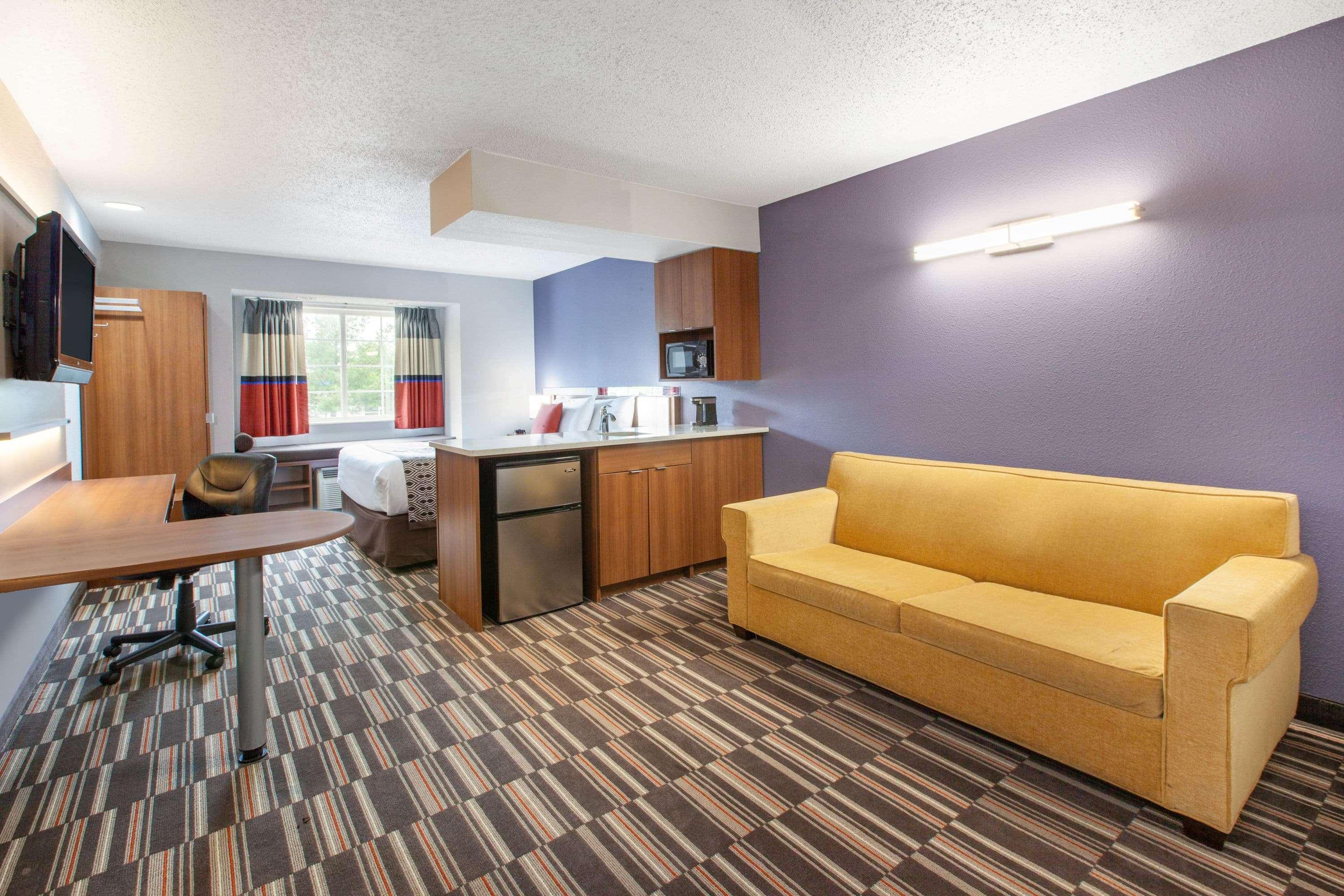 Microtel Inn & Suites By Wyndham Pittsburgh Airport Робінсон-Тауншип Екстер'єр фото